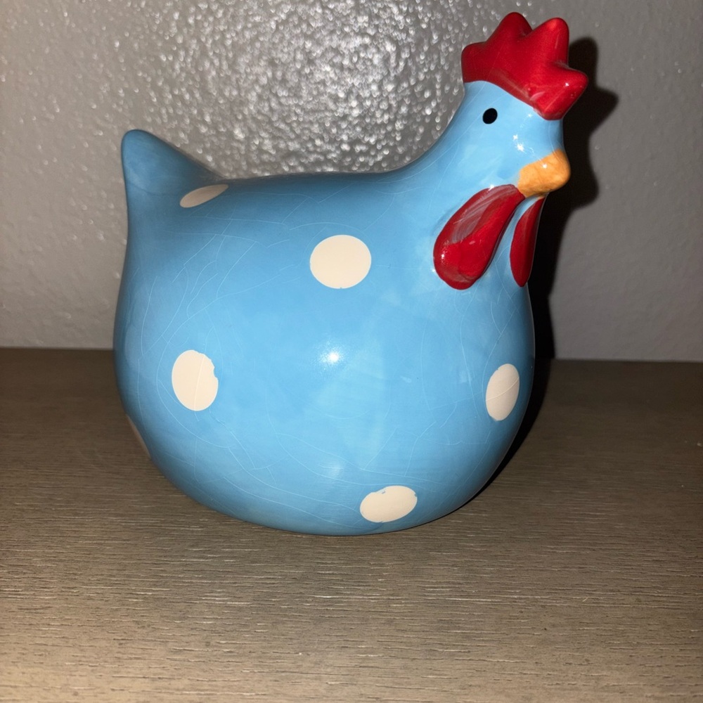 La Dolce Vita Ceramic Polka Dot Hen